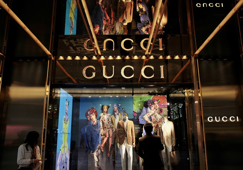 Gucci đầu tư 25.000 đô la vào DAO của NFT Marketplace SuperRare